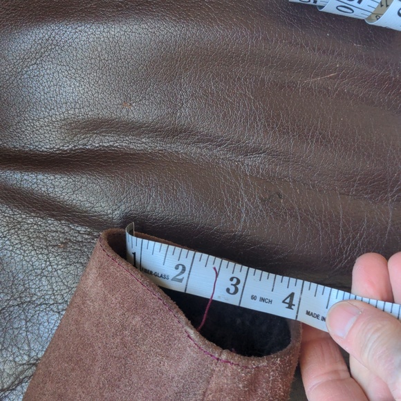 Vintage shearling jacket - Picture 13 of 16